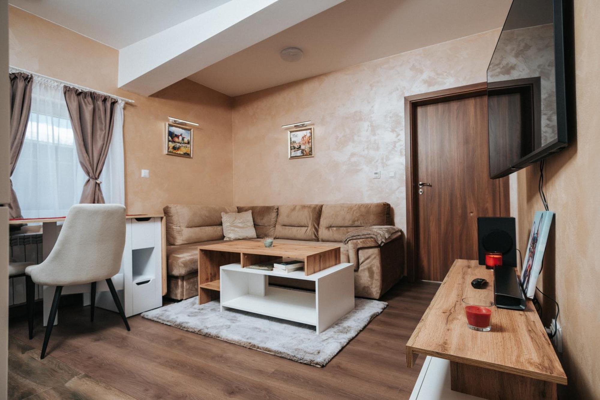 Апартамент Бела / Apartment Bela Raduil Exterior photo